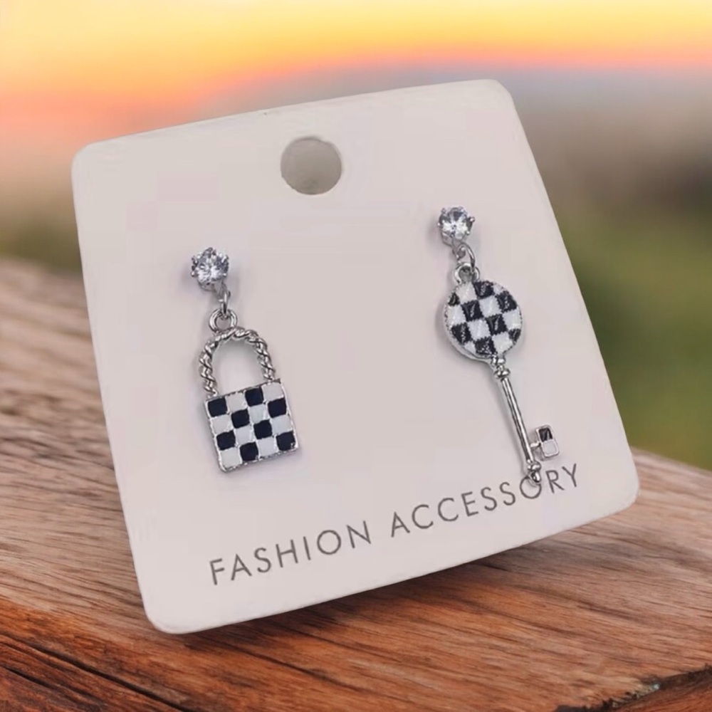 Black & White Asymmetrical Key‎ & Lock Stud Earrings Faux Fashion Jewelry